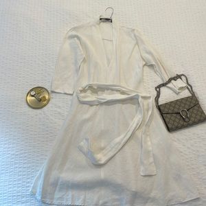 Zara White Linen Half Sleeve Midi Dress. Perfect condition. XS. Ties at waist.